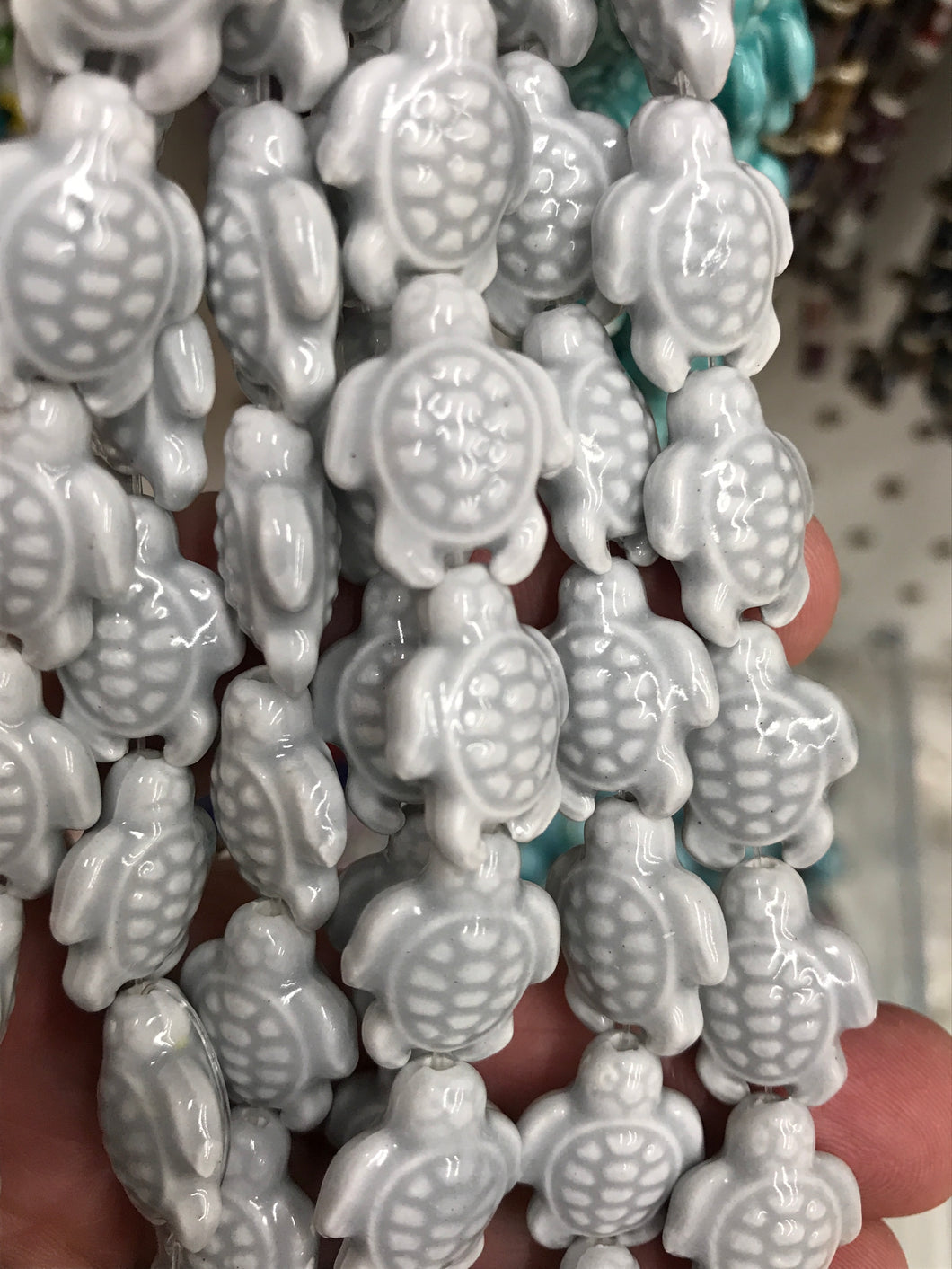 PORCELAIN TORTOISE 19X15X8MM