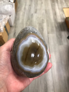 AMETHYST EGG IN AGATE