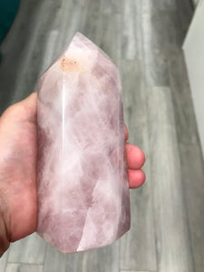 ROSE QUARTZ POINT