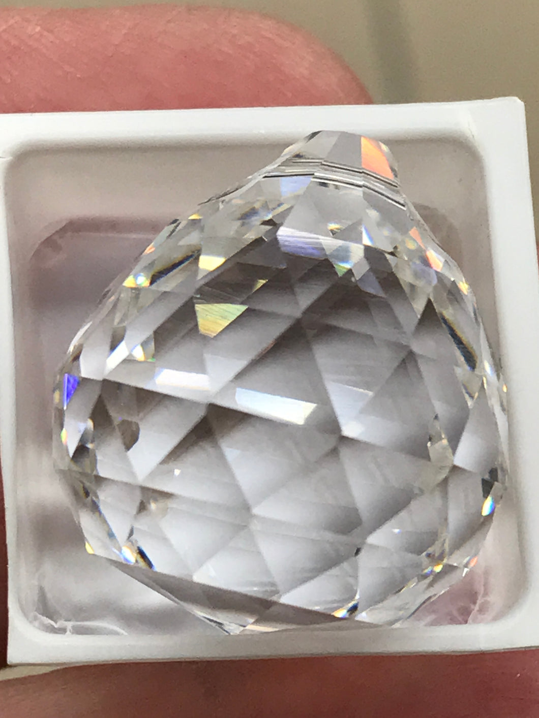 FACETED GLASS DROP 23X21MM