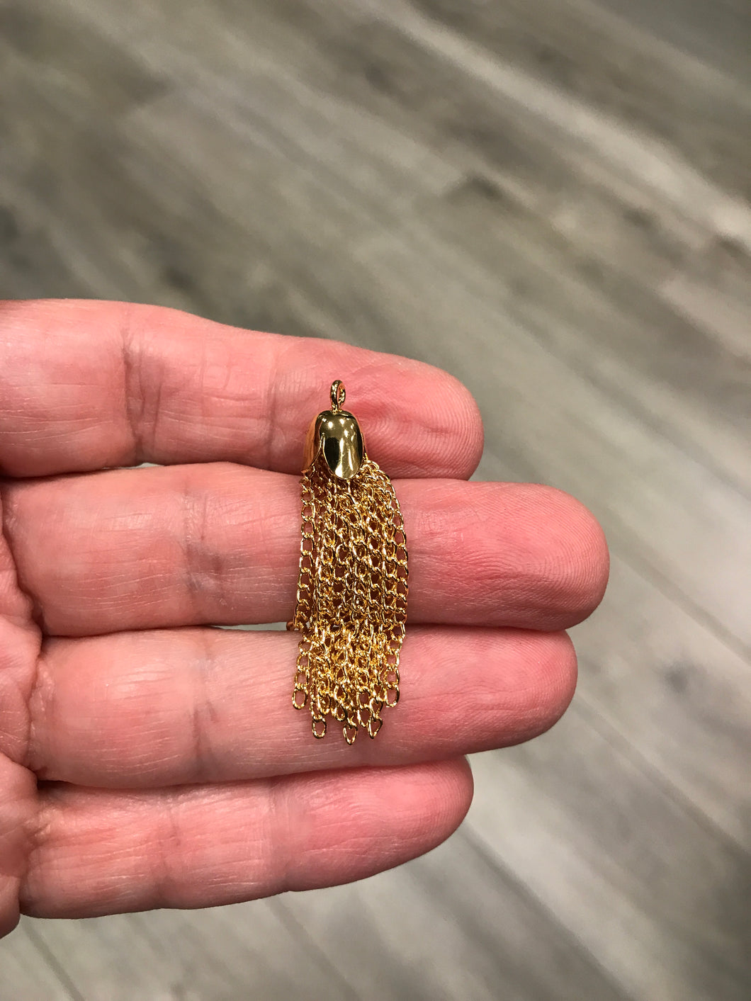 CHAIN TASSEL