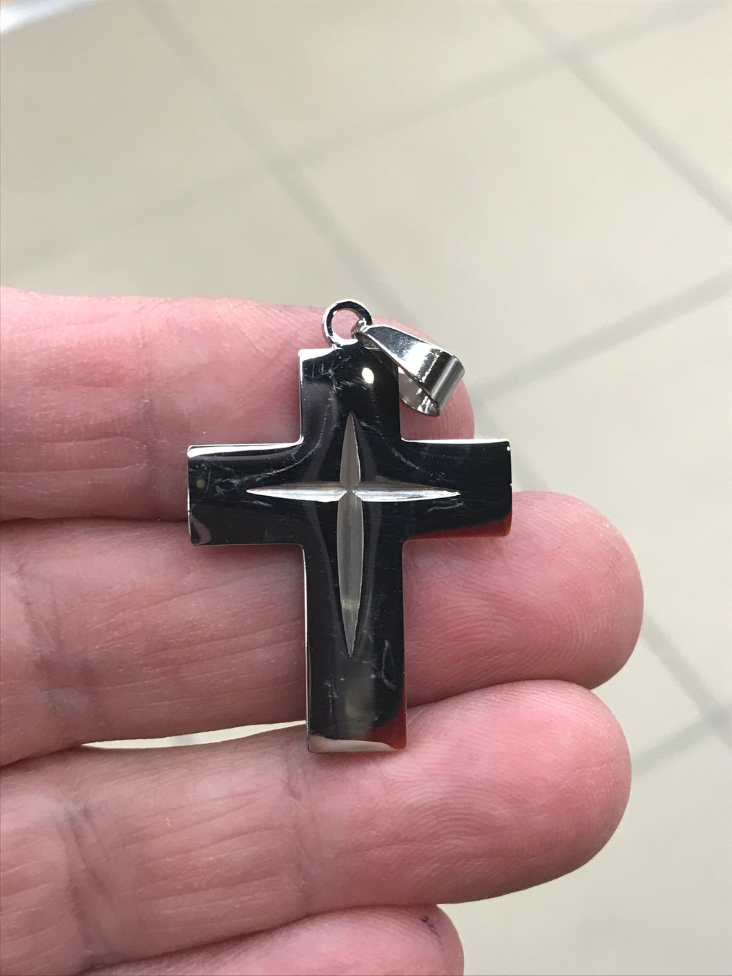 304 STAINLESS PENDANT CROSS