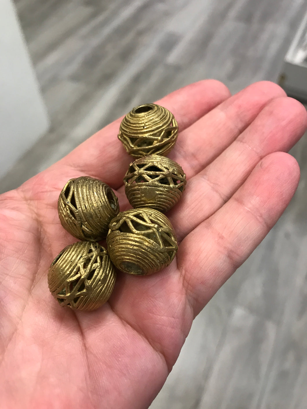 BRASS HOLLOW BEAD