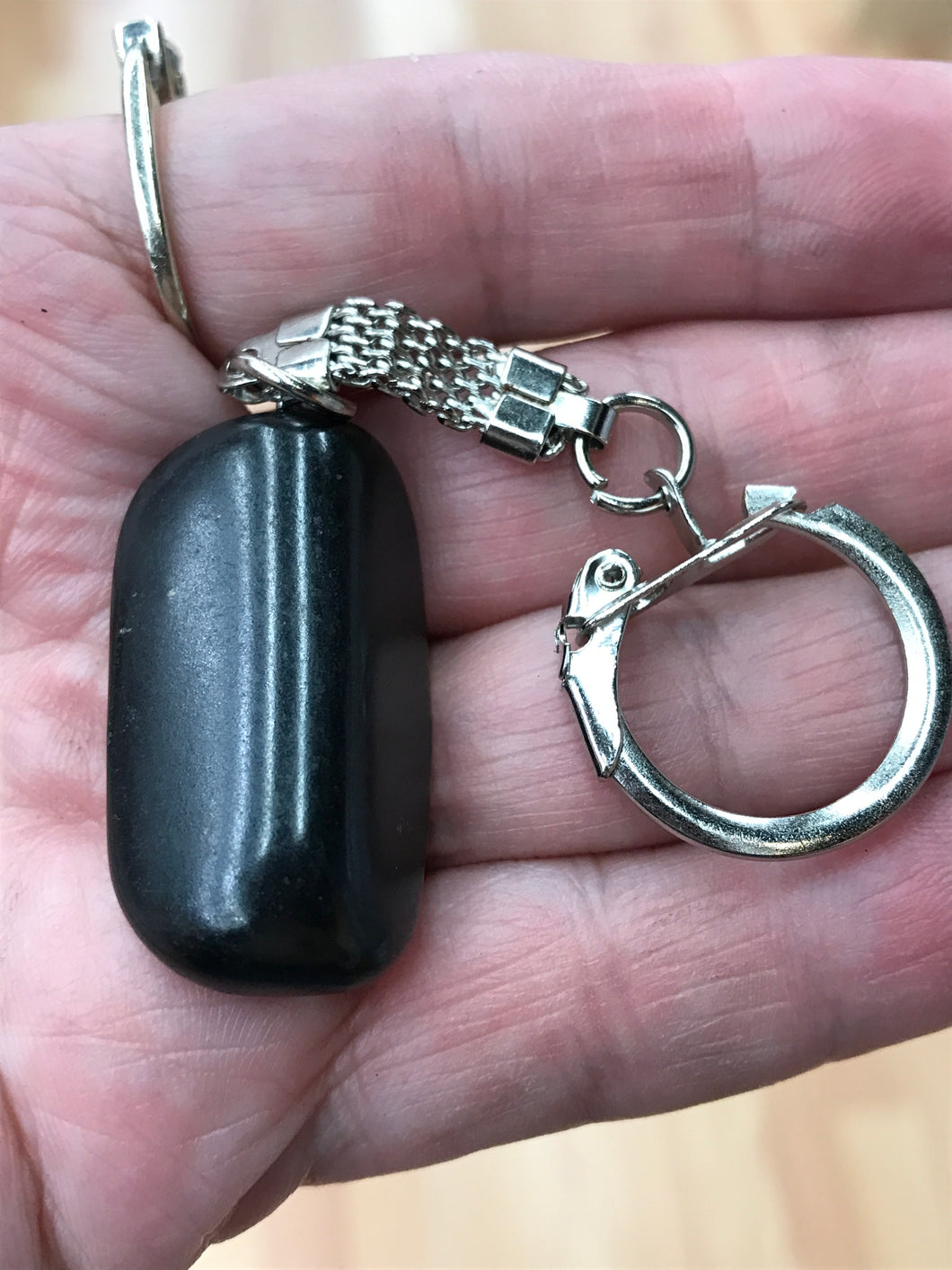SHUNGITE KEYCHAIN