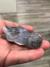 Load image into Gallery viewer, AGATE GEODE DRAGON HEAD
