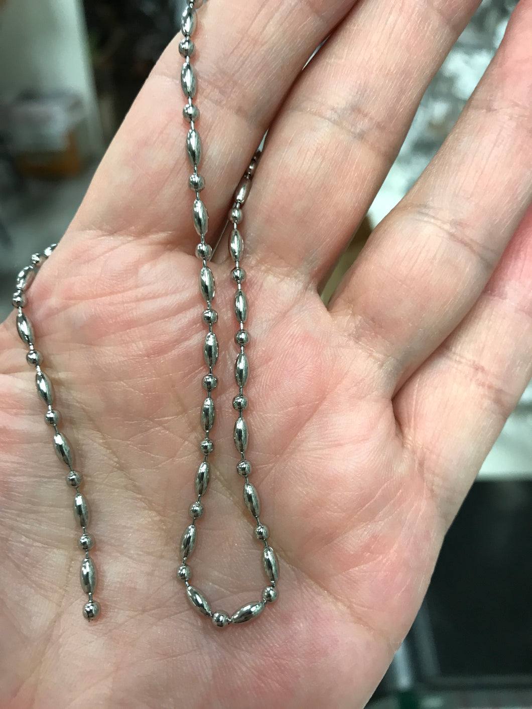 ELECTROPLATED STAINLESS CHAIN RICE/BALL 2.4MM