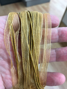 RIBBON/COTTON NECKLACE