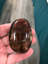 Load image into Gallery viewer, SMOKY QUARTZ GALLET/PALM STONE
