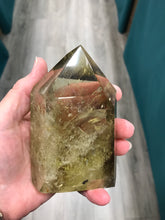 Load image into Gallery viewer, CITRINE POINT

