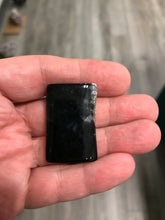 Load image into Gallery viewer, DRAGON VEINS AGATE DRILLED STONE
