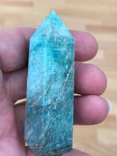 Load image into Gallery viewer, AMAZONITE POINT 66G 69MM
