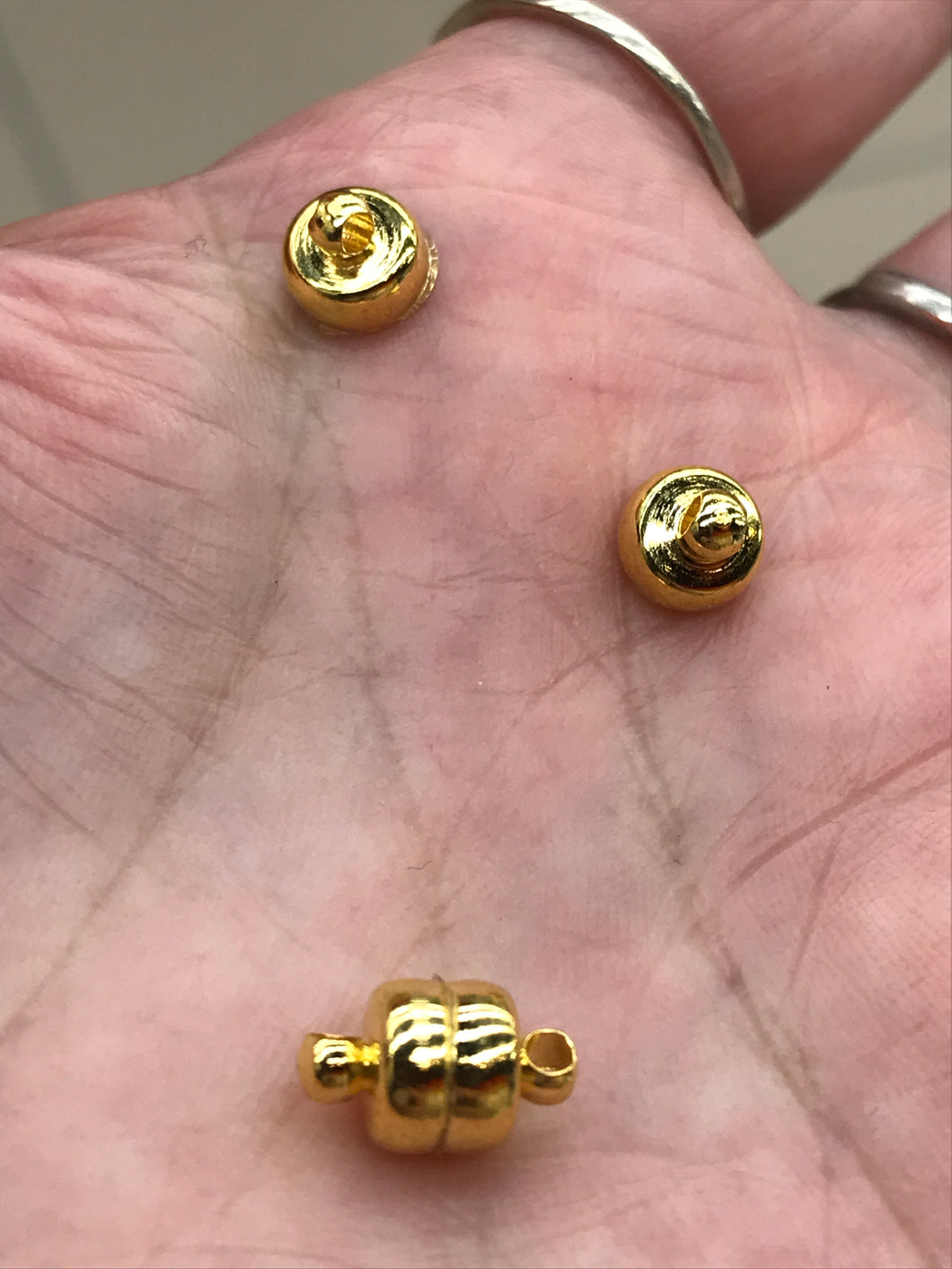 BRASS MAGNETIC CLASP