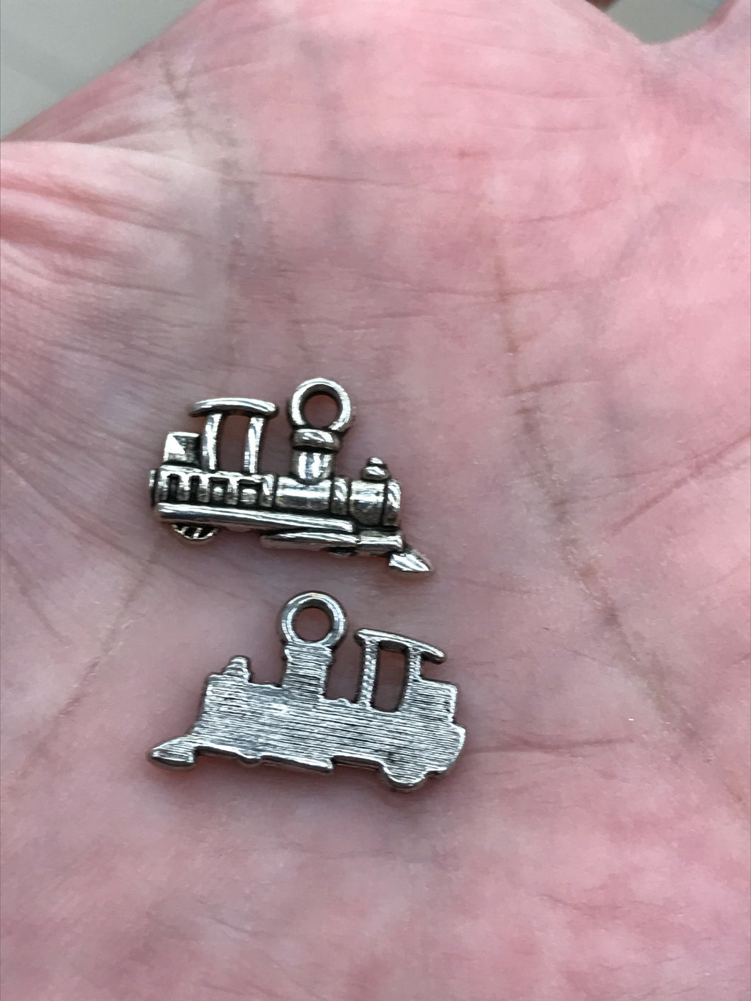 TRAIN CHARM