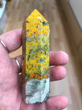 Load image into Gallery viewer, BUMBLEBEE JASPER POINT
