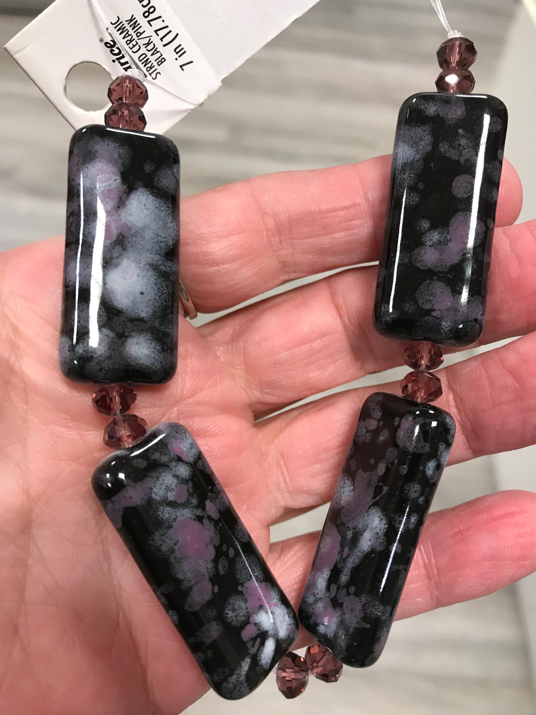 PORCELAIN BEADS