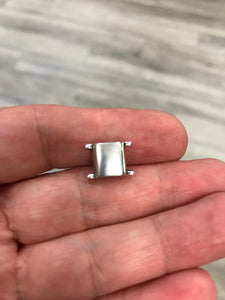 MAGNETIC CLASP DELICA ANT. SILVER