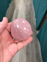 Load image into Gallery viewer, ROSE QUARTZ GALLET (PALM STONE)

