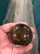 Load image into Gallery viewer, SMOKY QUARTZ GALLET/PALM STONE
