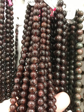 Load image into Gallery viewer, Garnet Round
