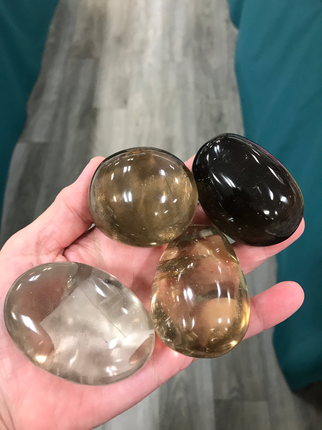 SMOKY QUARTZ GALLET/PALM STONE