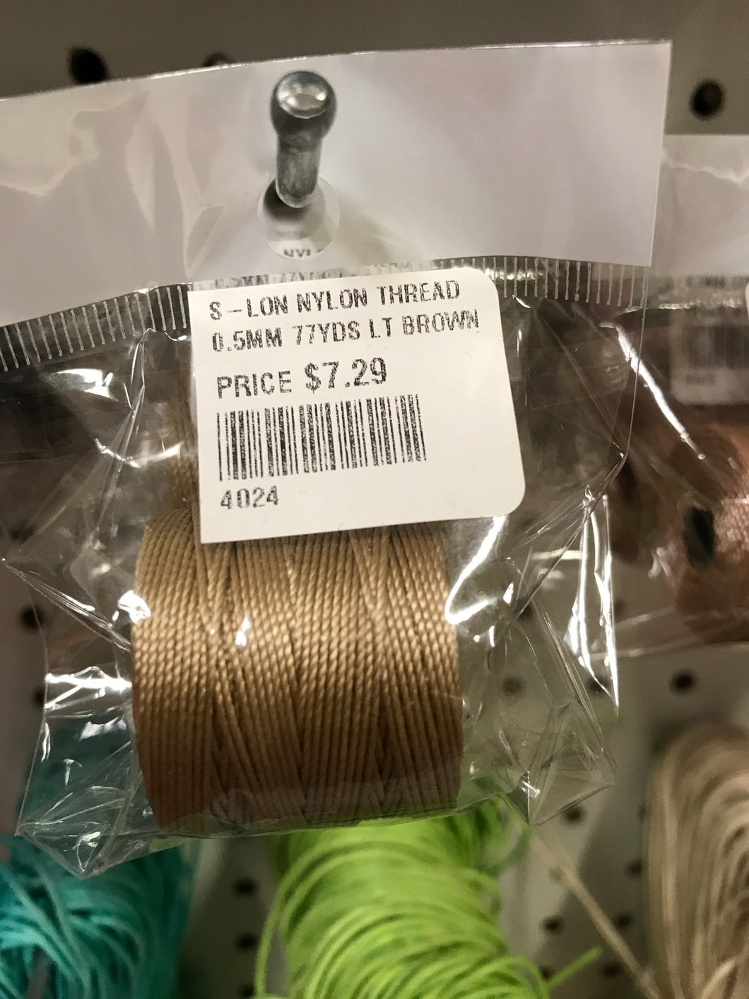 S-LON NYLON THREAD 0.5MM 77YDS LT BROWN