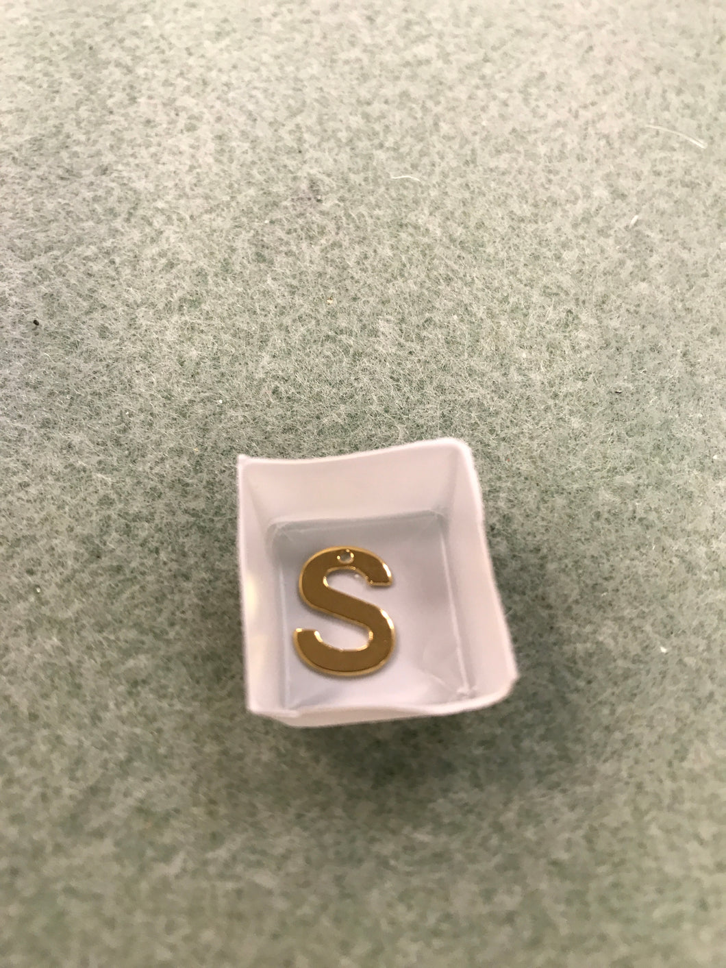 304 STAINLESS CHARM 'S'