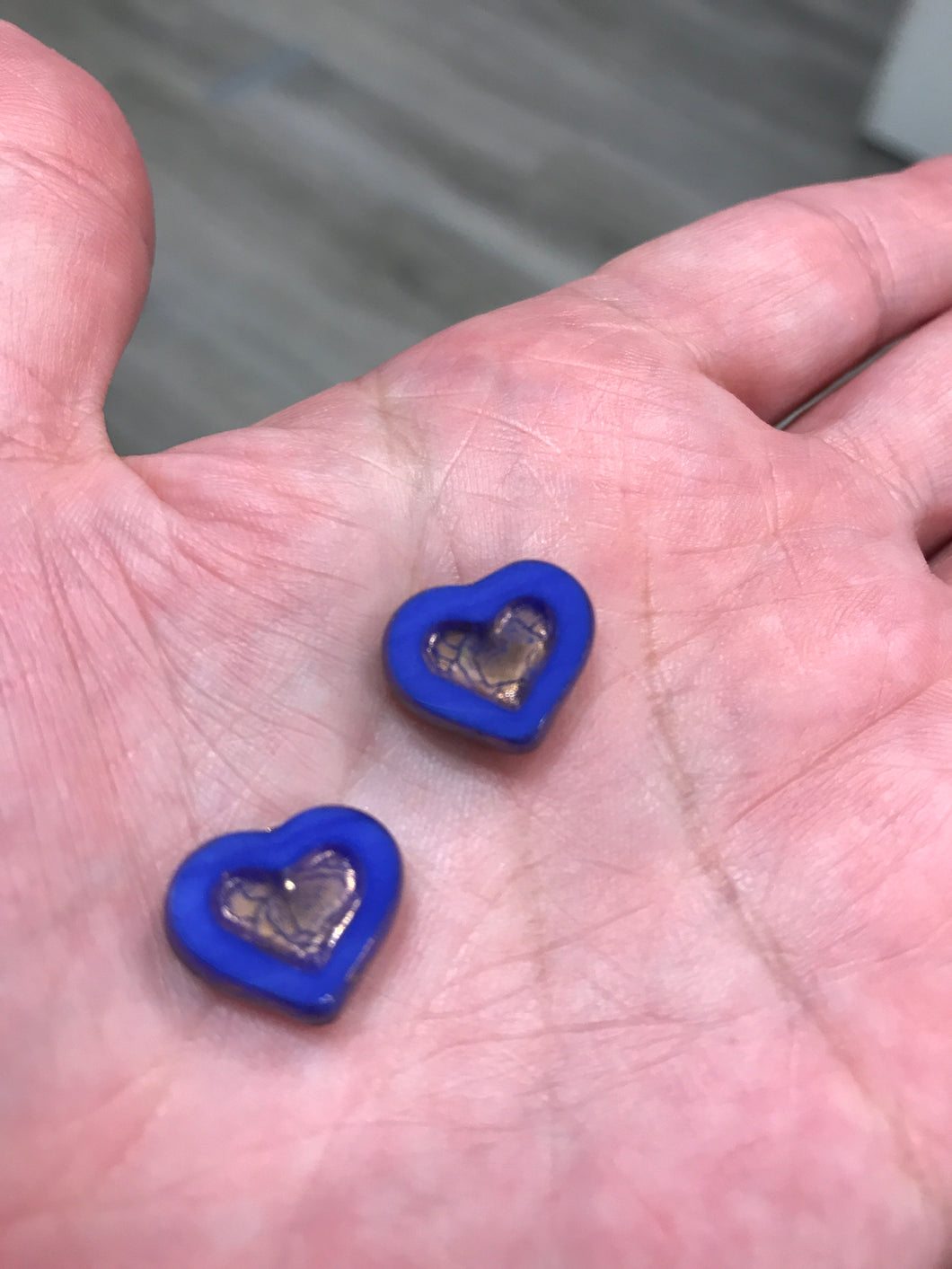 CZECH GLASS TABLE CUT HEART BEADS