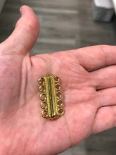 Load image into Gallery viewer, 5-STRAND MAGNETIC CLASP
