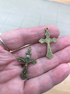CRUCIFIX PENDANT