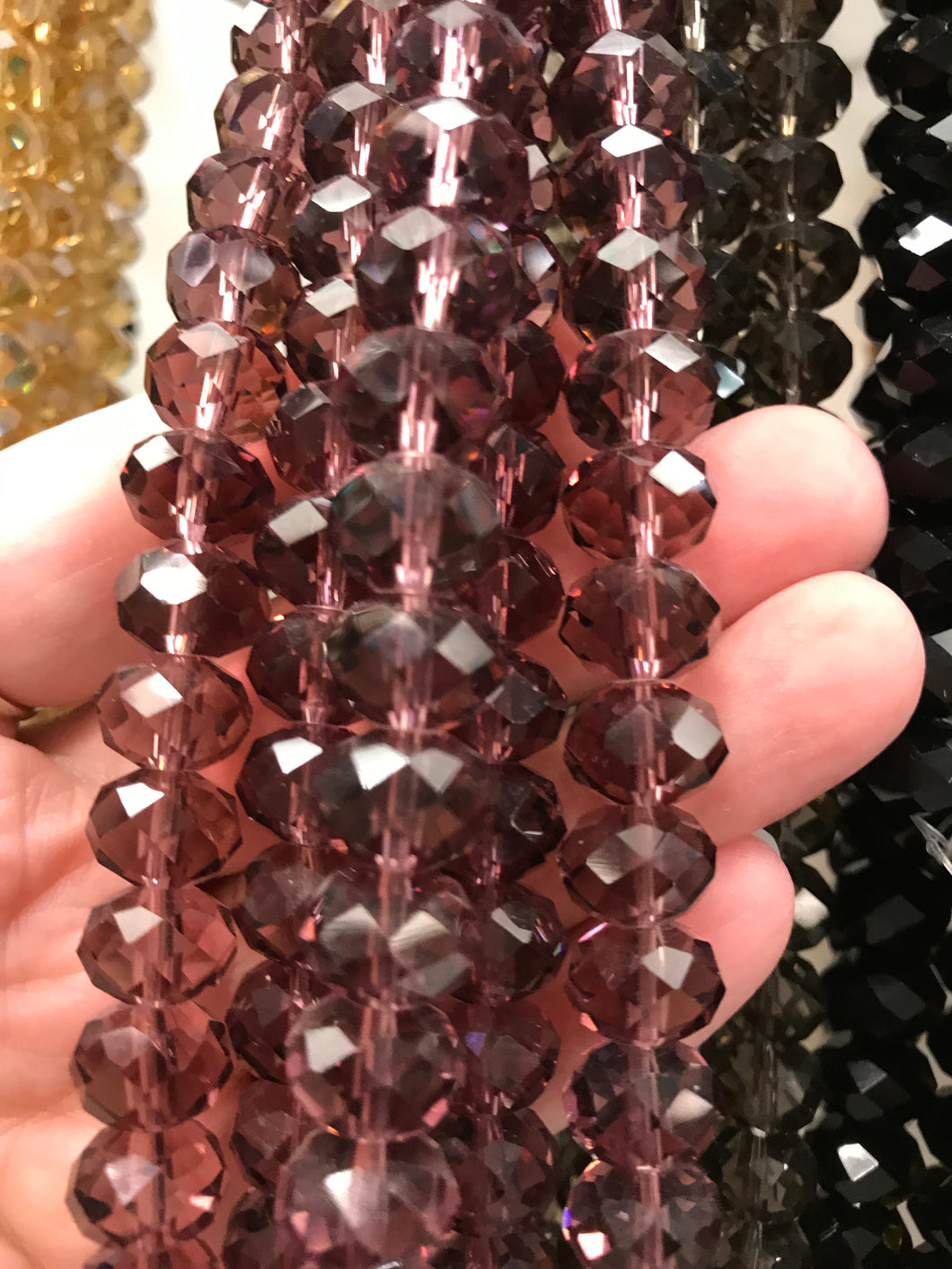 GLASS FACETED RONDELLE