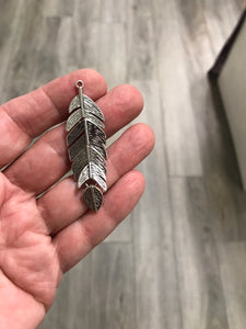 FEATHER PENDANT