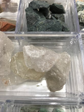 Load image into Gallery viewer, CLEAR QUARTZ CHUNK LG
