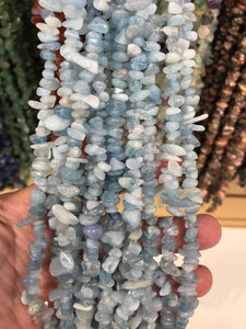 AQUAMARINE CHIPS 5-13X5-13MM