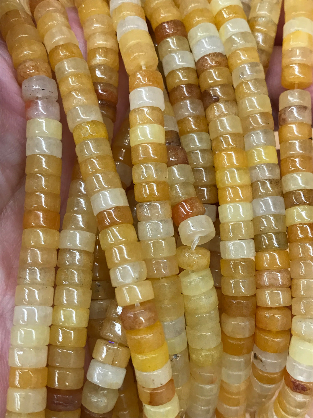 TOPAZ JADE HEISHI 6X3MM
