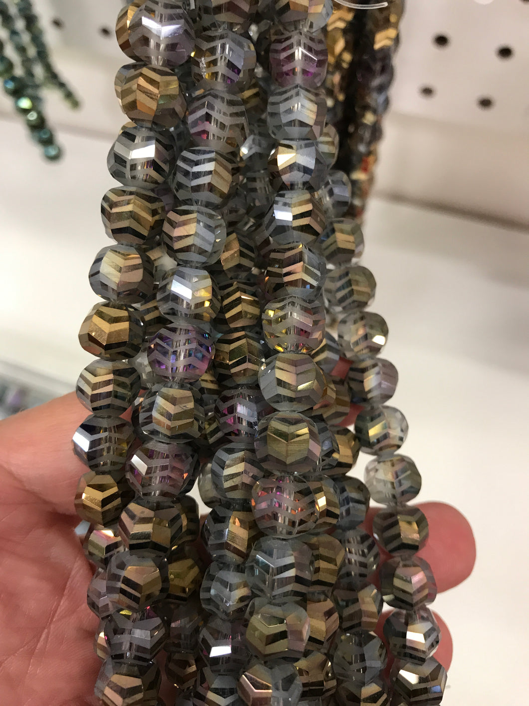 ELECTROPLATE GLASS FACETED