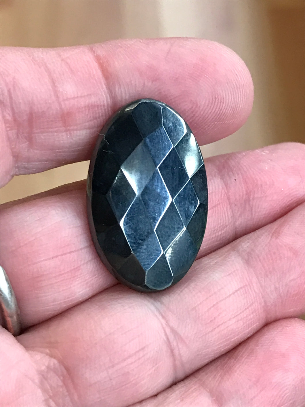 HEMATITE CABOCHON 29X19MM