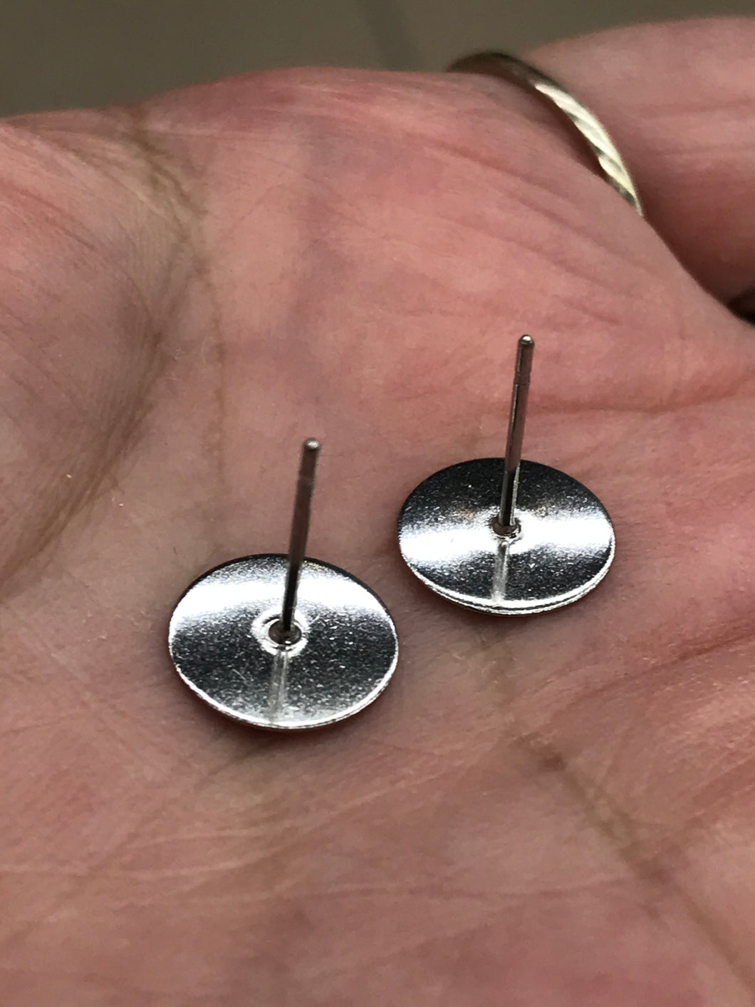 304 STAINLESS EARRING STUD