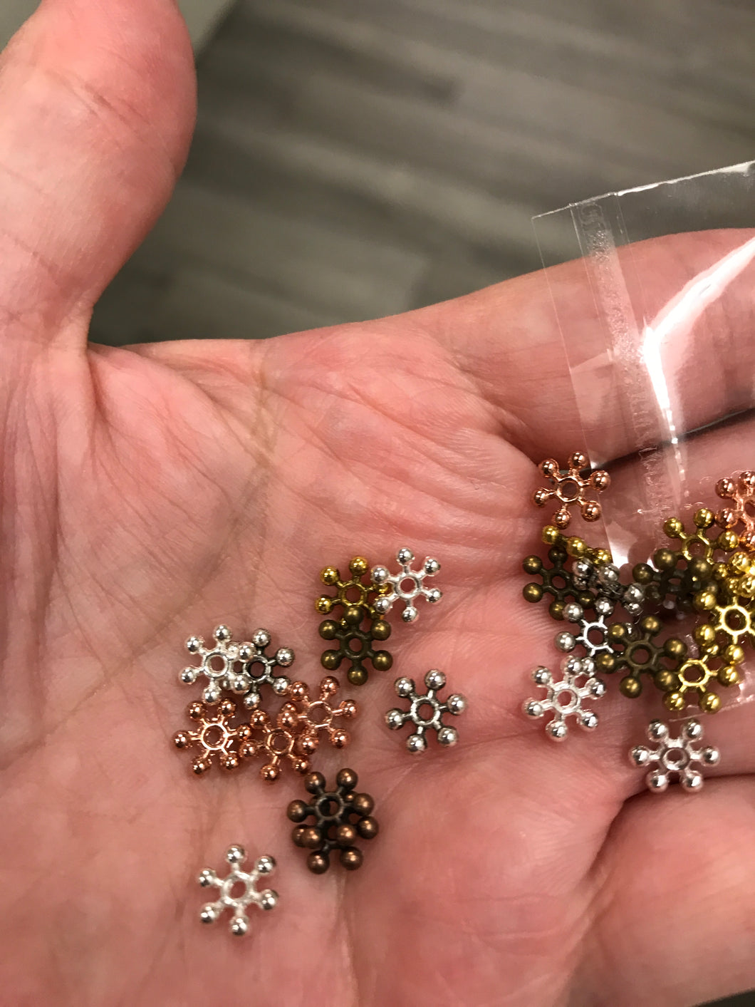 SNOWFLAKE SPACER