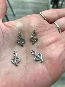 304 STAINLESS TREBLE CLEF CHARM