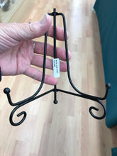 Load image into Gallery viewer, METAL SLAB STAND
