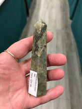 Load image into Gallery viewer, LABRADORITE POINT
