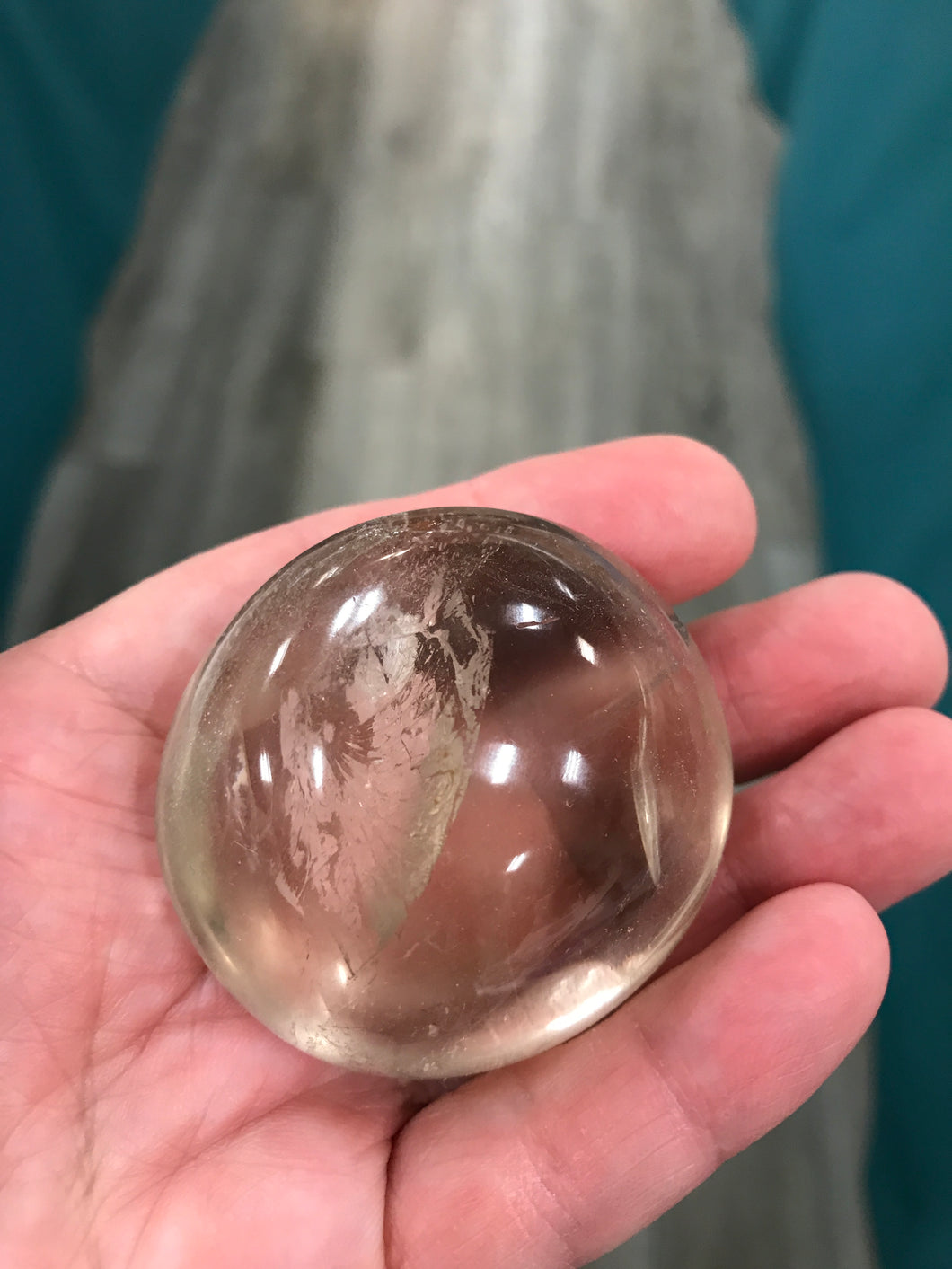 OPTIC SMOKY QUARTZ GALLET/PALM STONE