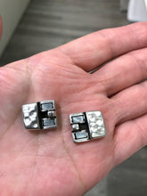 Load image into Gallery viewer, MAGNETIC CLASP HAMMERED

