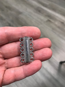 5-STRAND MAGNETIC CLASP