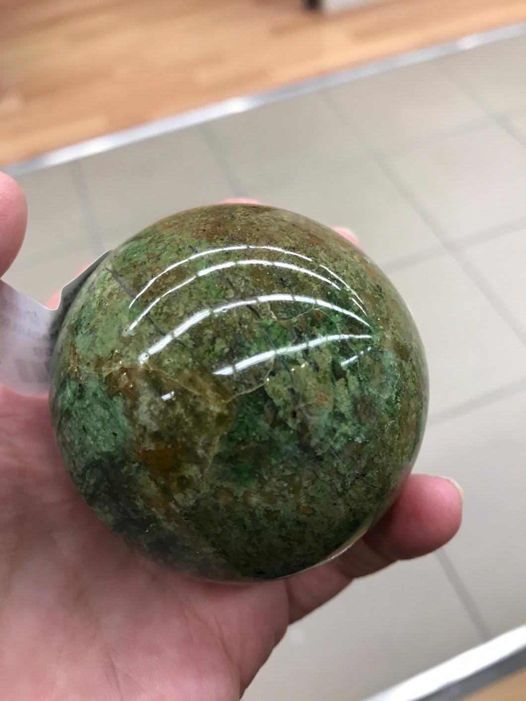 CHRYSOPRASE SPHERE 285G 61MM MADAGASCAR