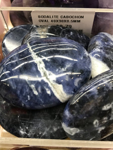 SODALITE CABOCHON OVAL 40X30X8.5MM