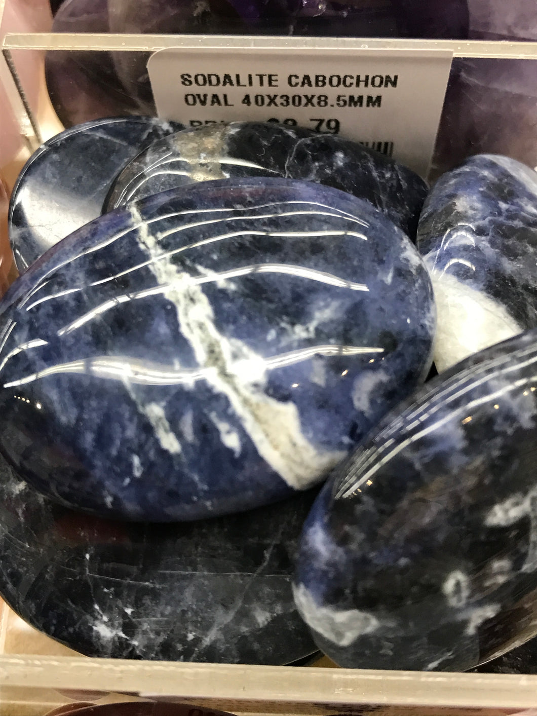 SODALITE CABOCHON OVAL 40X30X8.5MM