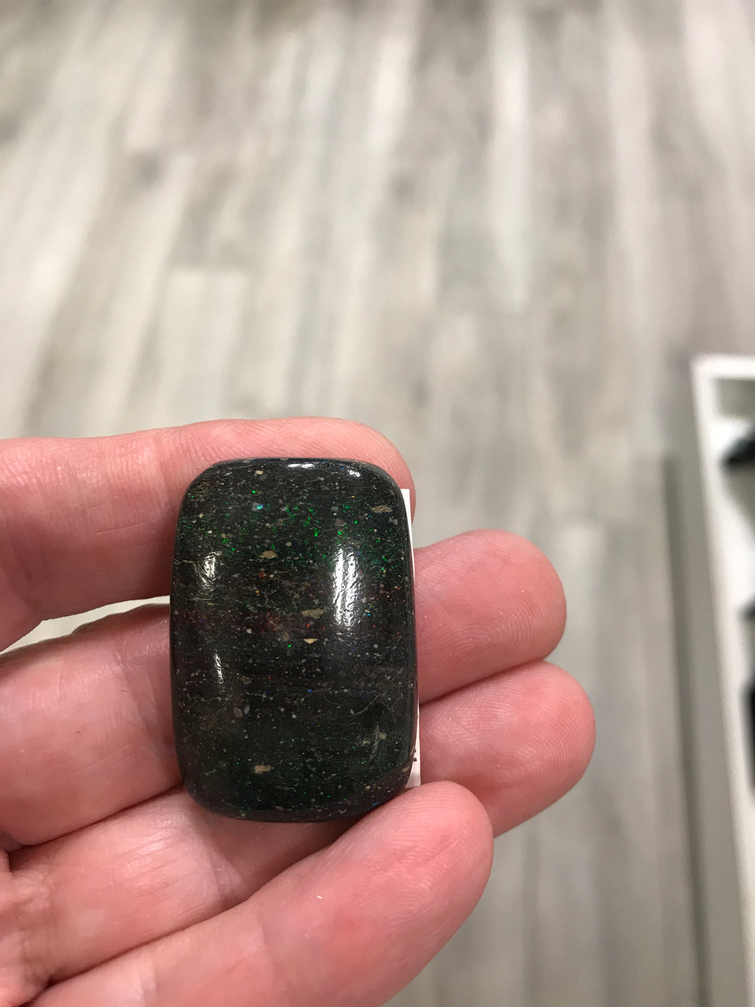 HONDURAN OPAL CABOCHOL
