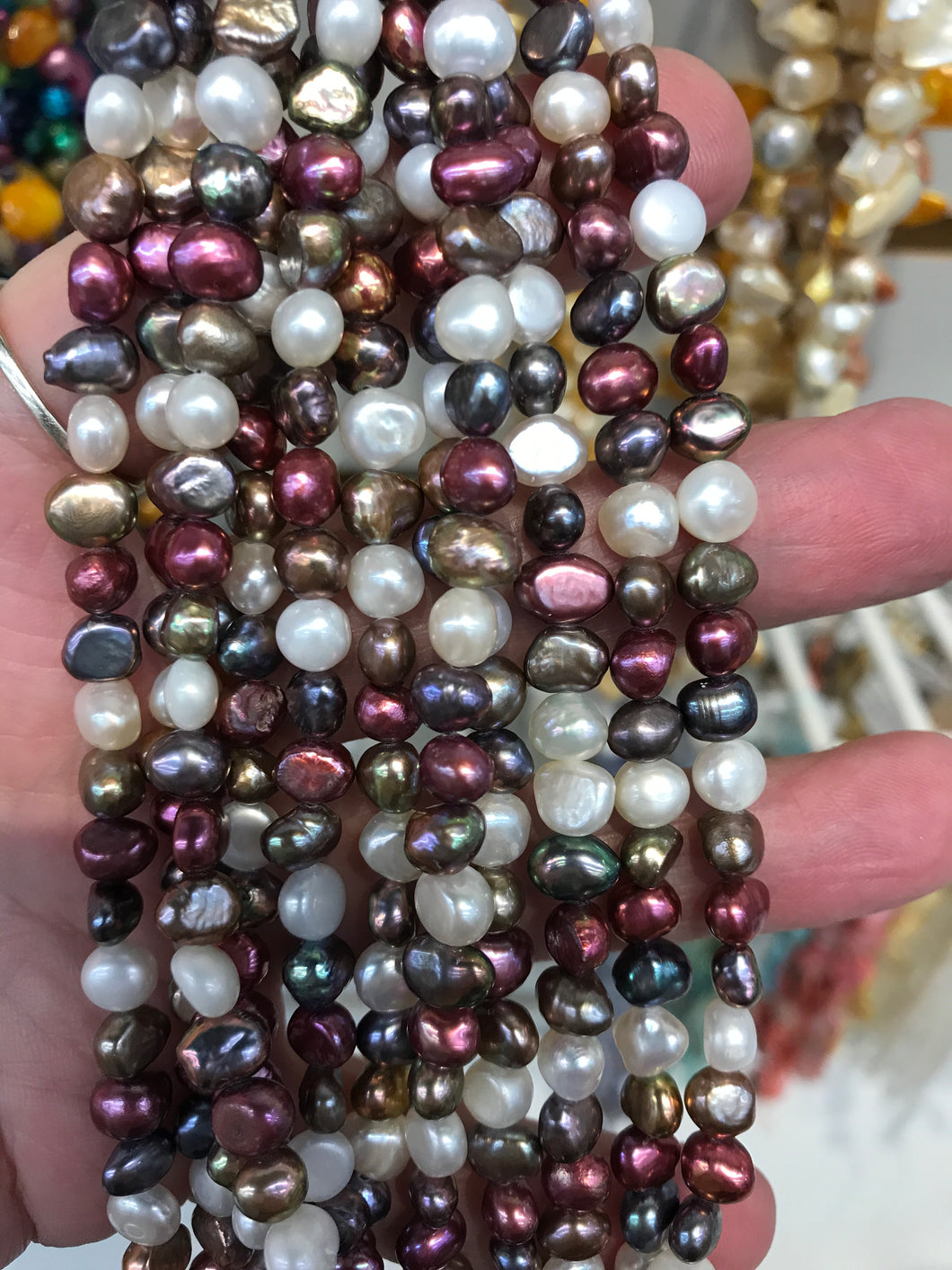 PEARL CULTURED FRESHWATER 5-8X5.5X3-5MM