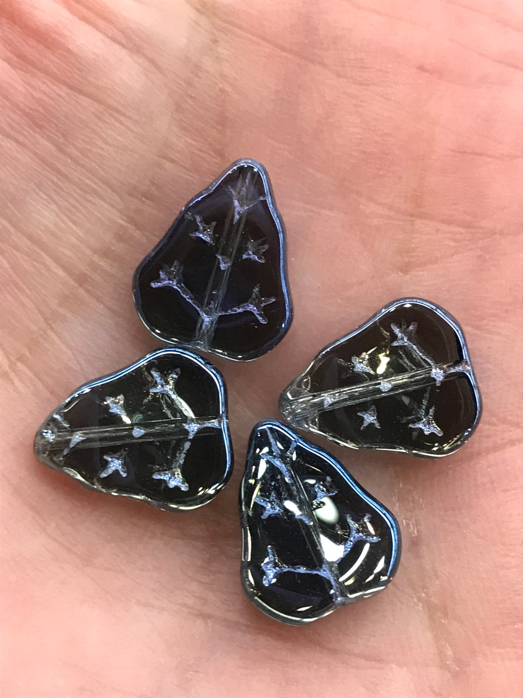GLASS RAINBOW AB LEAF BEAD
